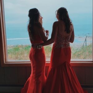 Meet your Posher, Jillian